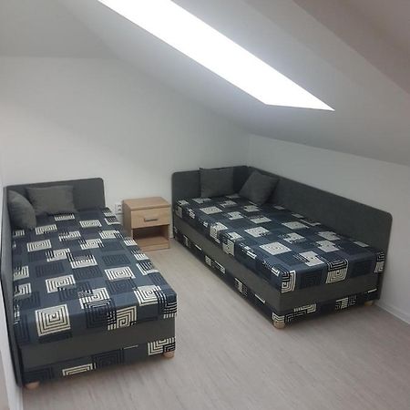 Podkrvni Byt Pro Dva S Kuchynou Uhersky Brod Exterior photo